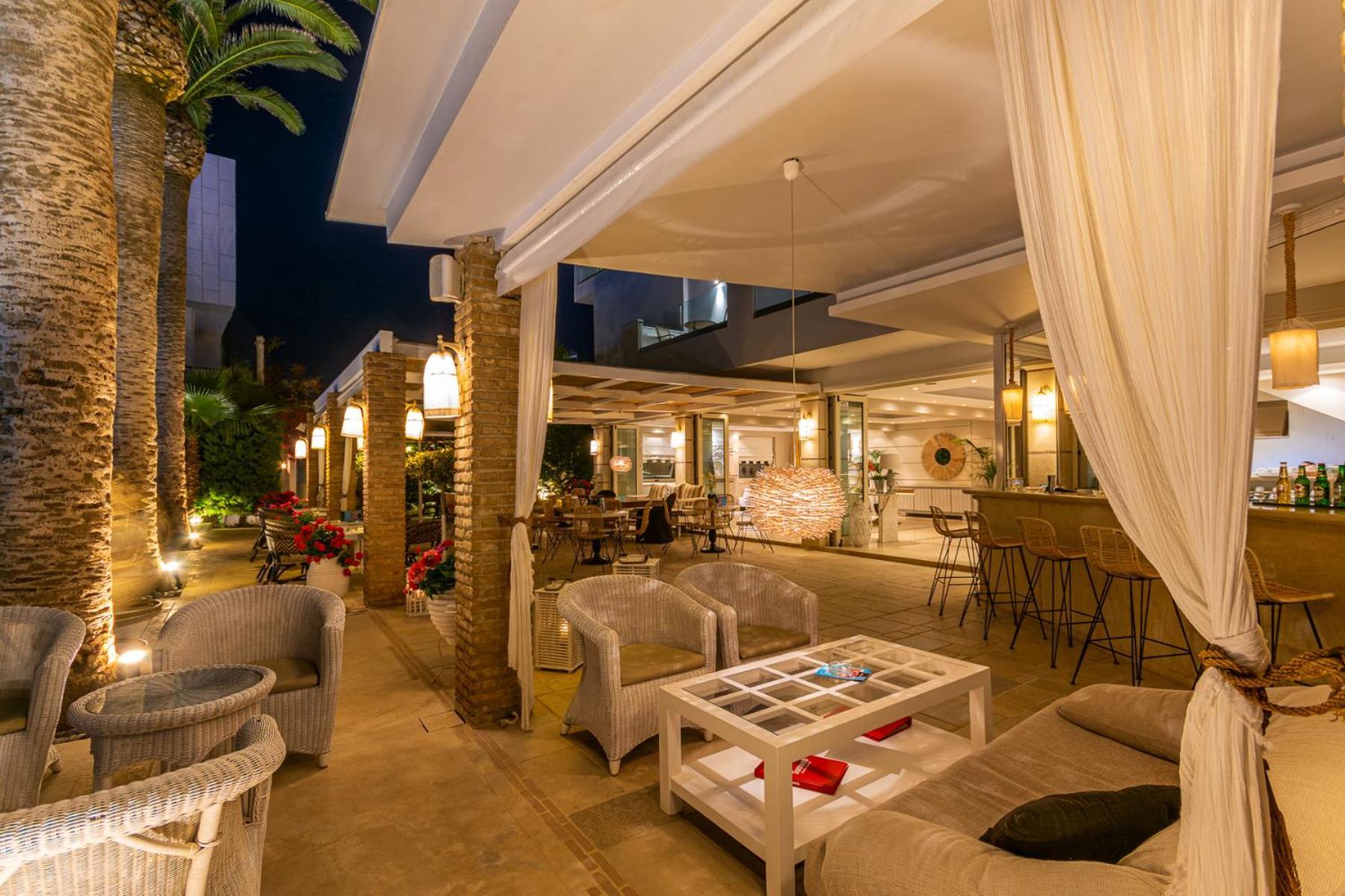 Drossia Palms Hotel And Nisos Beach Suites Малиа Экстерьер фото